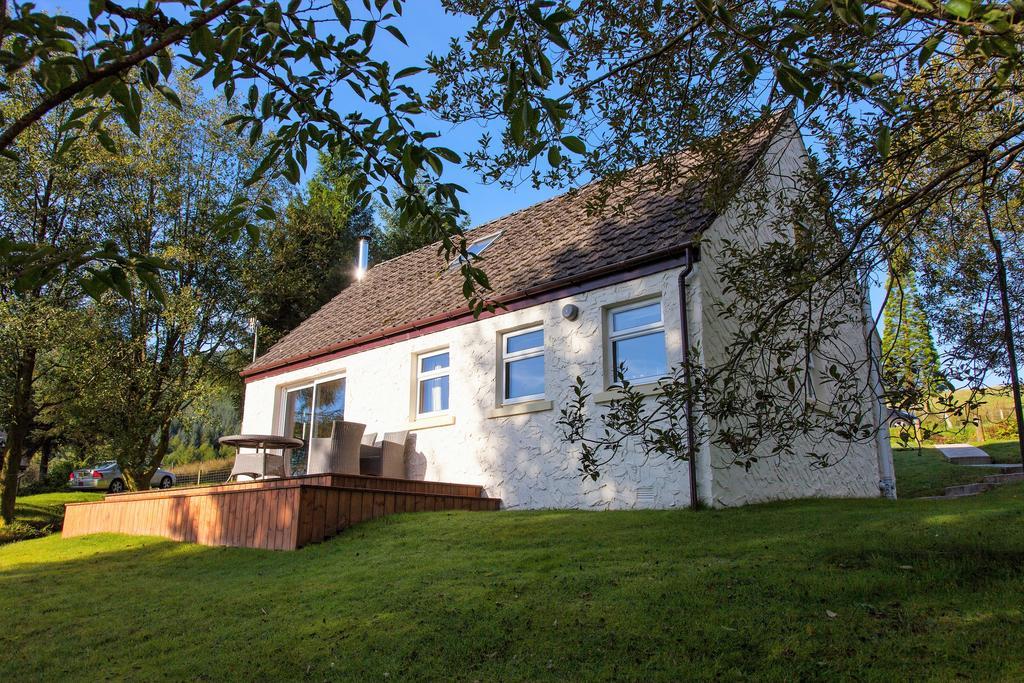 Larch Cottage Blairmore Екстериор снимка